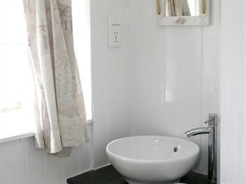 Bed & Breakfast Driftwood Spars 4*